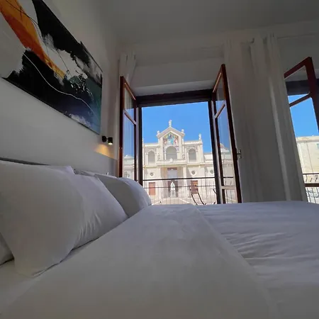 بيت ضيافة Casa Duomo - Manfredi Homes&villas مانفريدونيا