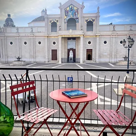 Duomo - Manfredi Homes&villas بيت ضيافة مانفريدونيا