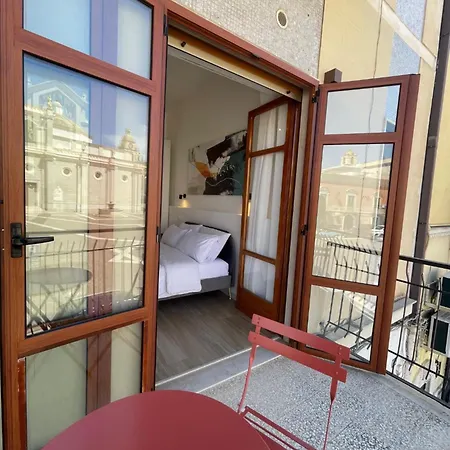 Casa Duomo - Manfredi Homes&villas Pensión 3*